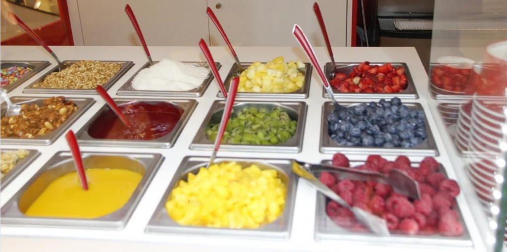 Paris gourmand Yogurt Factory, méli mélo de couleurs et saveurs glacées RomainParis